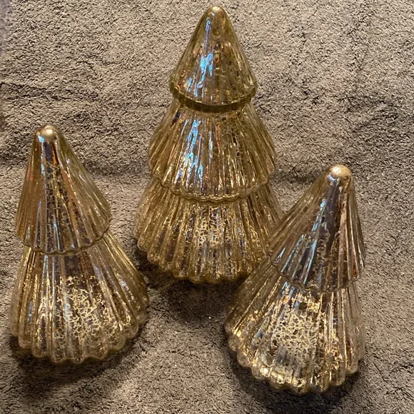 EUC 3 Glass Lighted Christmas Trees - Picture 10 of 16